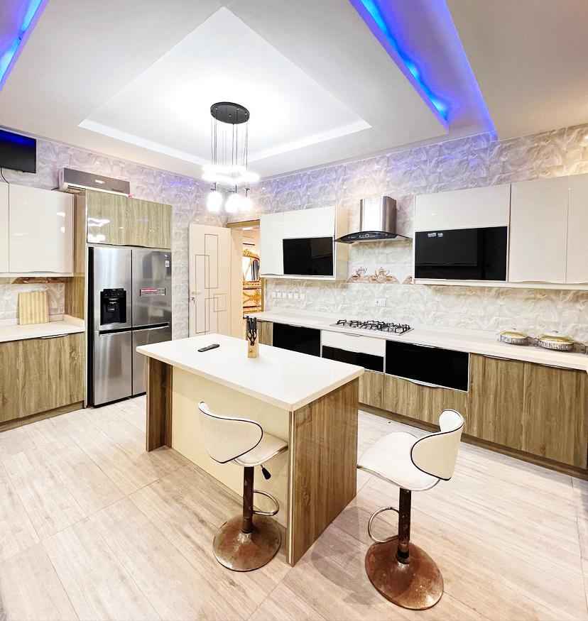 5 bedroom detached Duplex with BQ