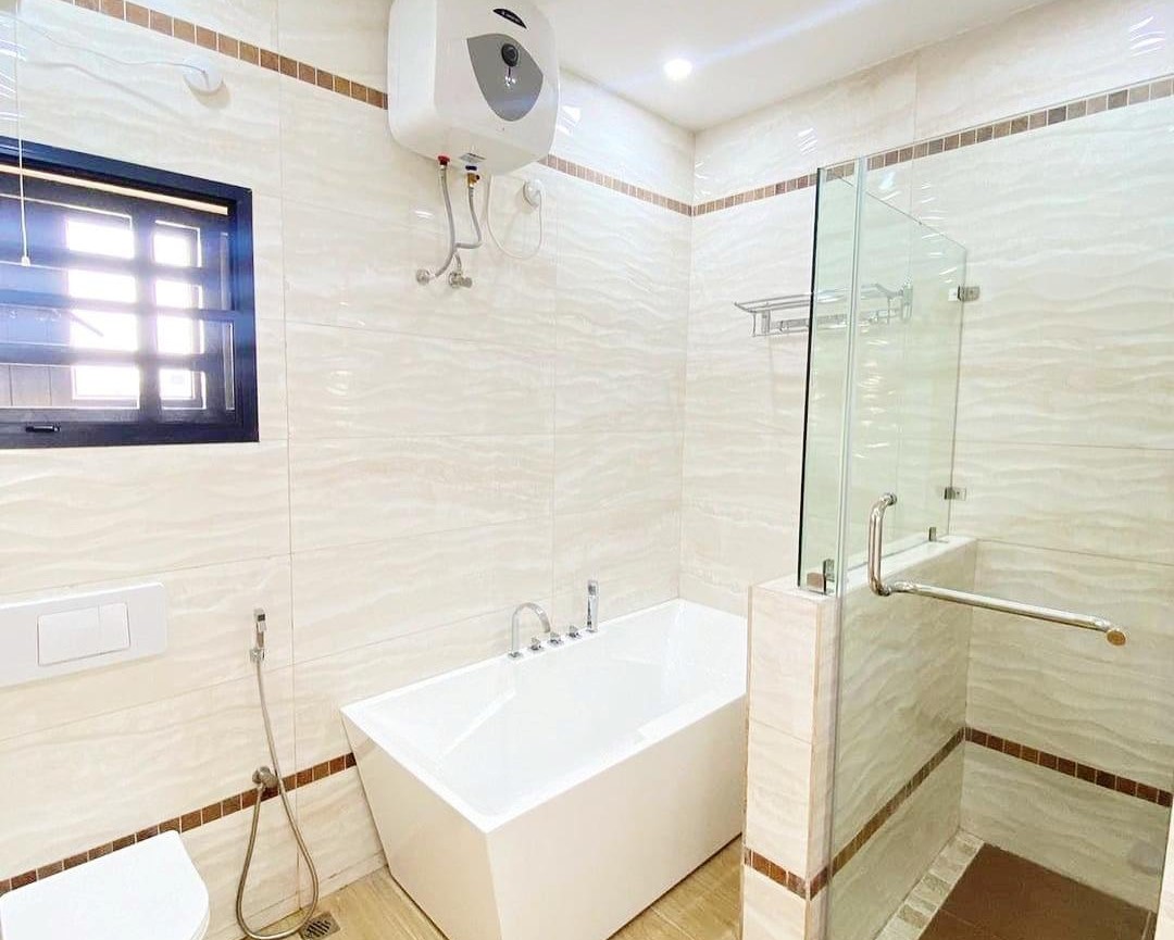 Luxury 5 Bedroom Detached Duplex with BQ