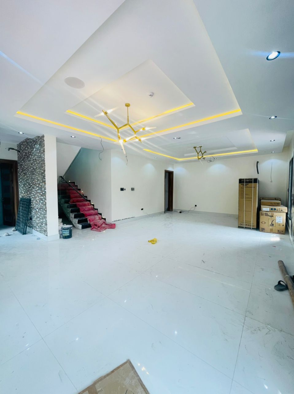 4 BEDROOM SEMI DETACHED