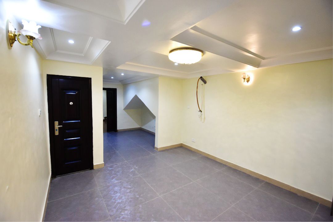 Luxury 9 Bedroom Detached Duplex with BQ