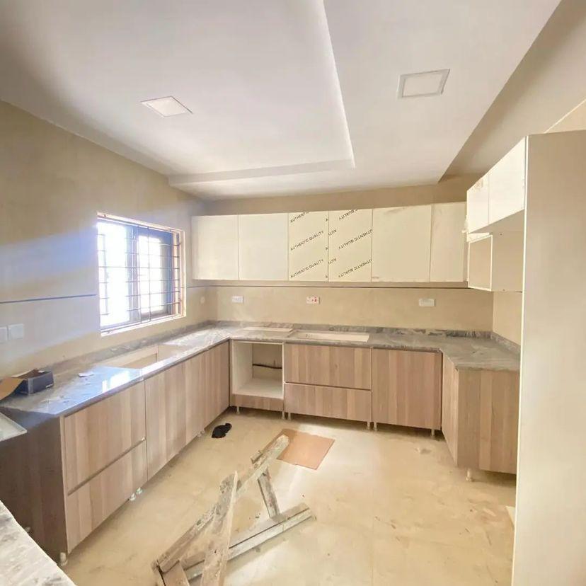 Spacious 4 Bedroom Terrace Duplex with BQ