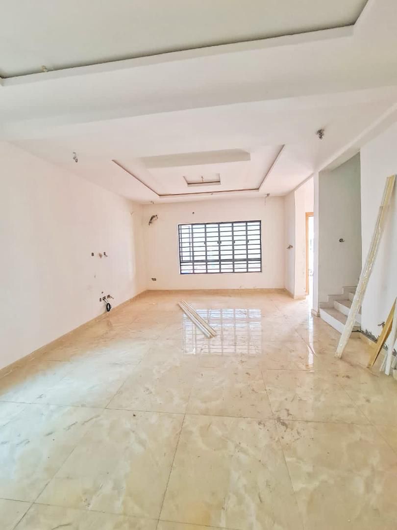 4 Bedroom Terrace Duplex with BQ
