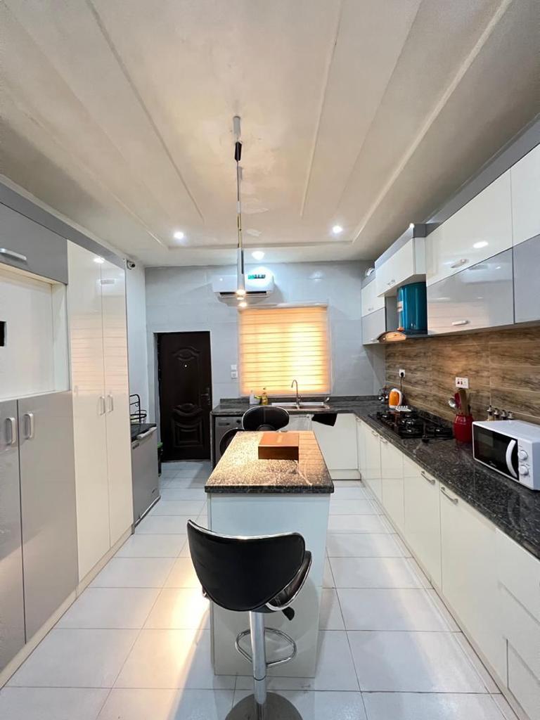 4 Bedroom Semi detached duplex plus BQ