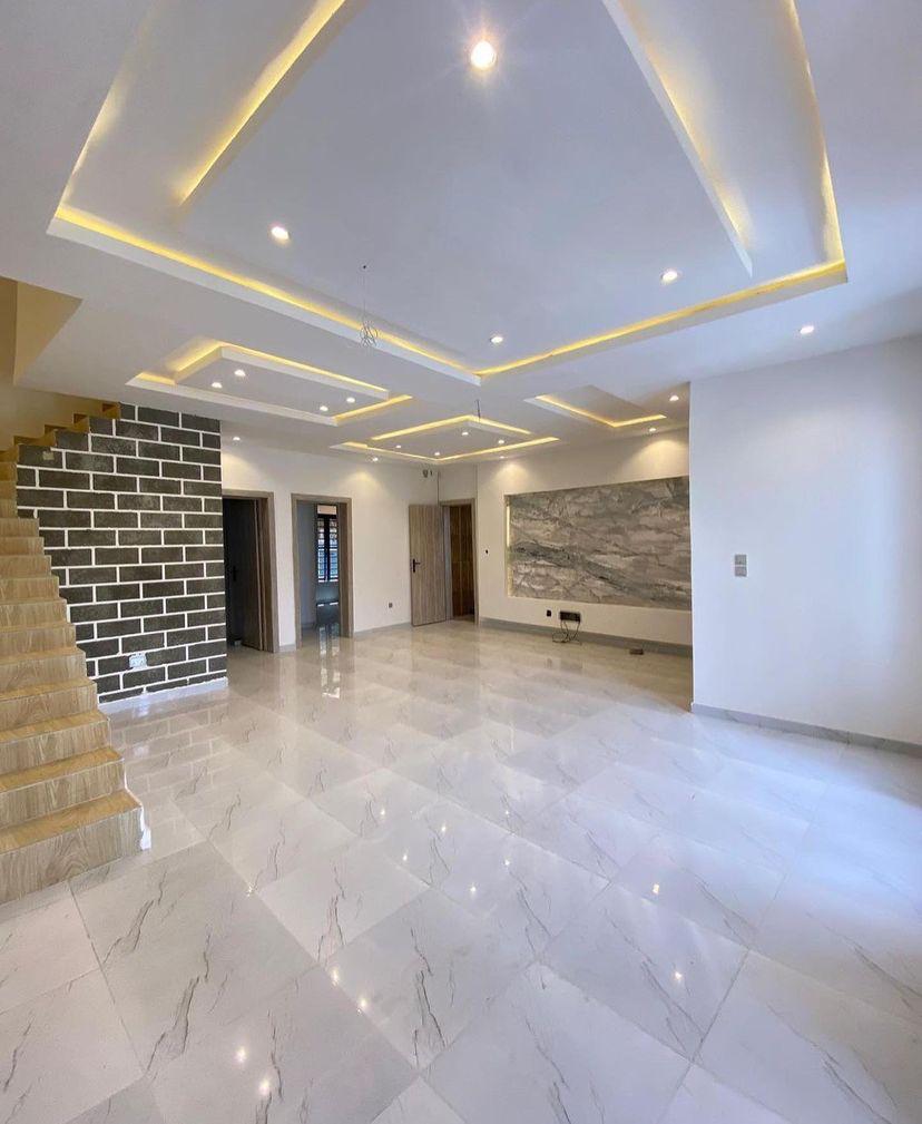 4 Bedroom Terrace Duplex with BQ