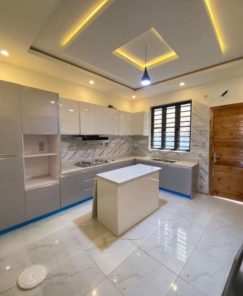 4 Bedroom Terrace Duplex with BQ