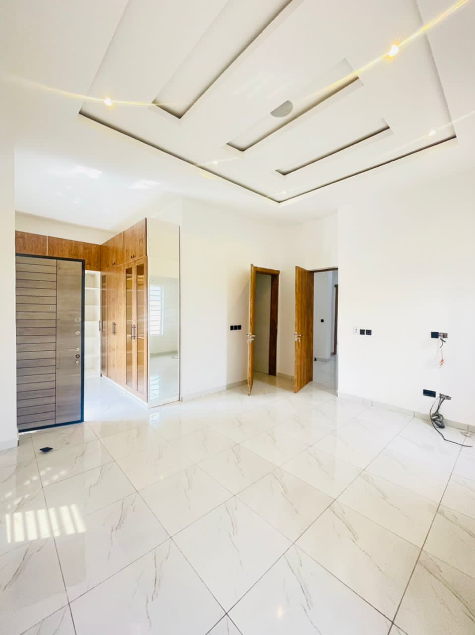 Detached Duplex with BQ