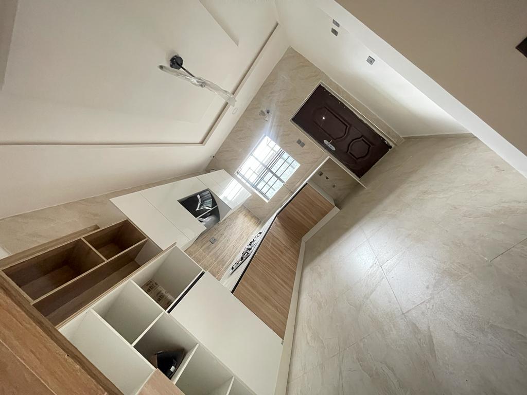 4 bedroom semi detached duplex with BQ