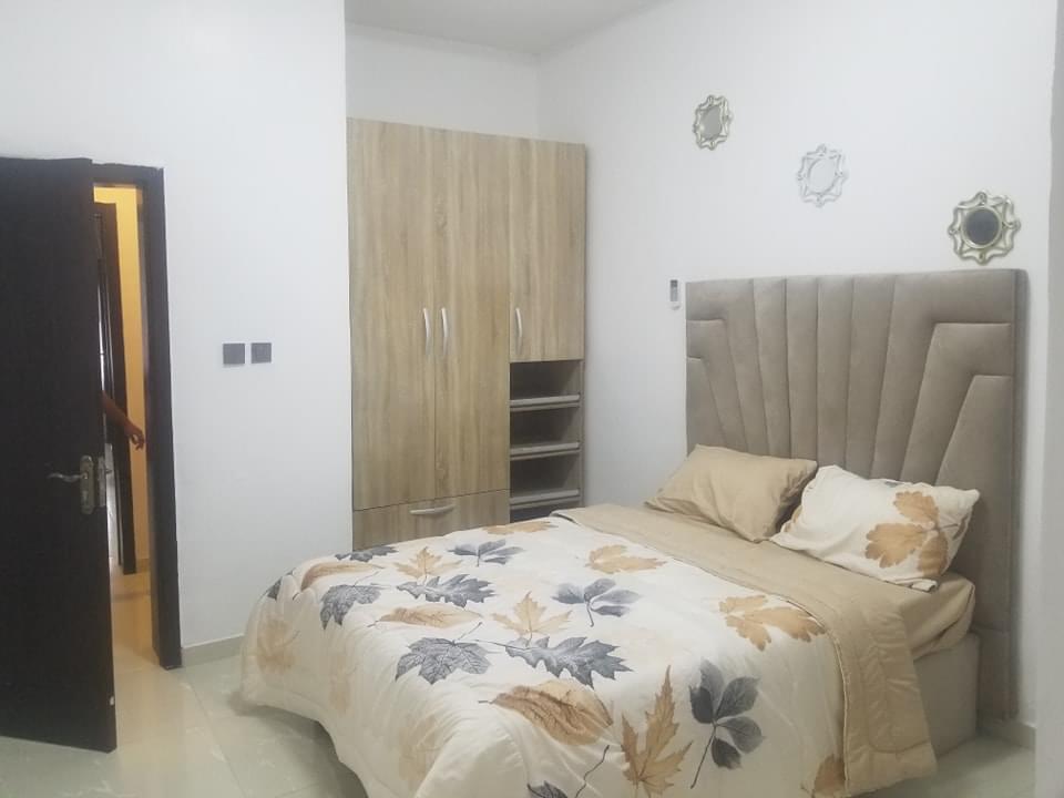 2 bedroom apartment