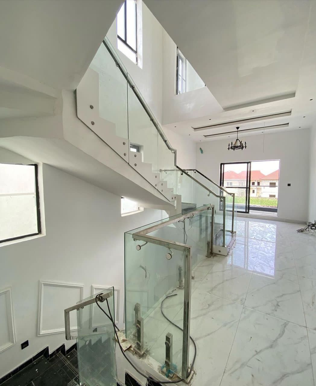 5 bedroom detached duplex with BQ