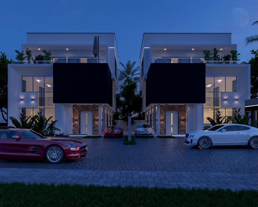 7 bedroom fully detached duplex