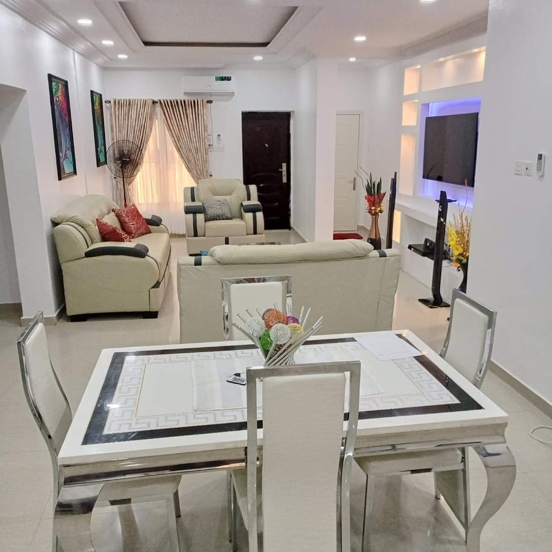 3 bedroom apartment