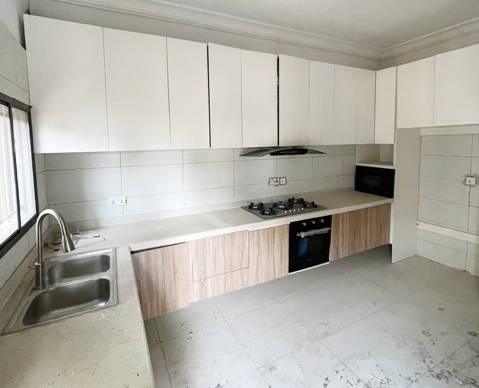 3 bedroom semi detached duplex