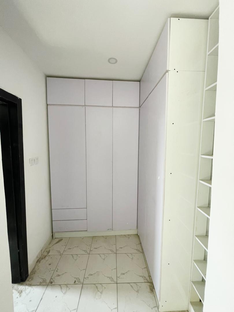 4 Bedroom Terrace Duplex with BQ