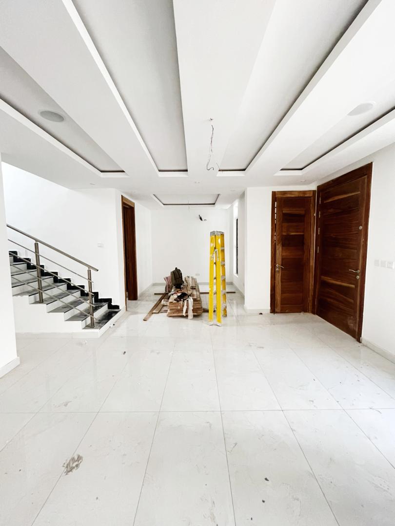 4 bedroom terrace duplex with BQ