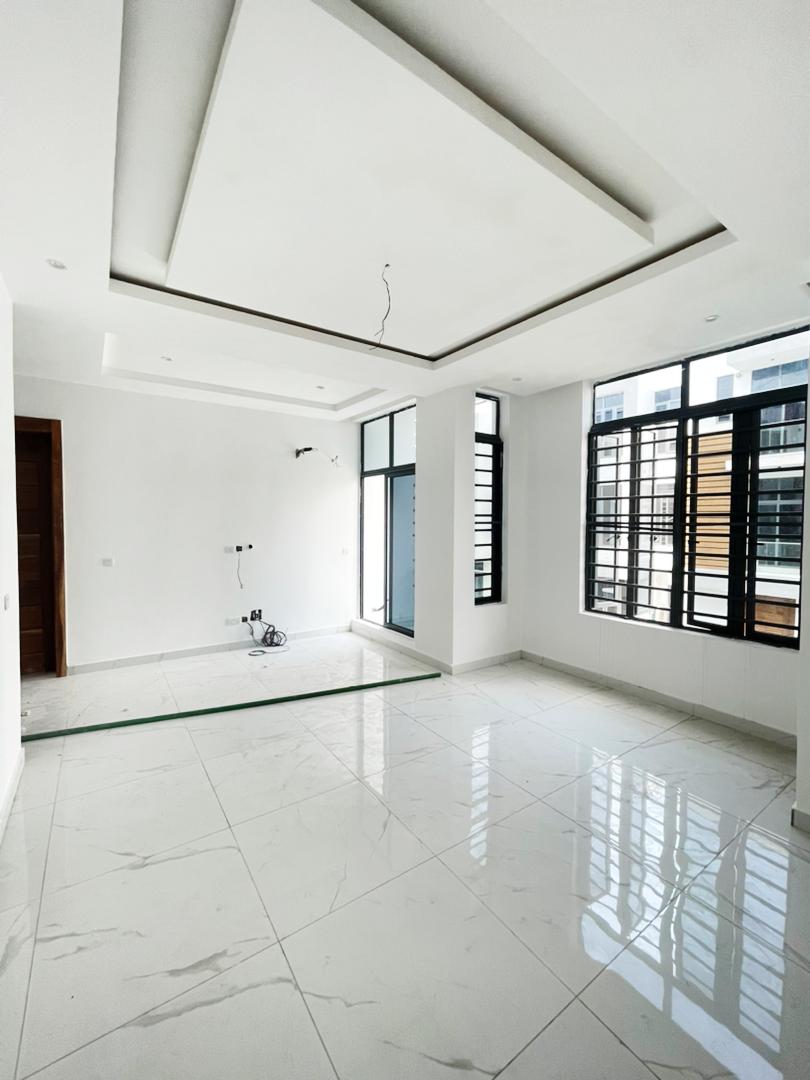 4 bedroom terrace duplex with BQ