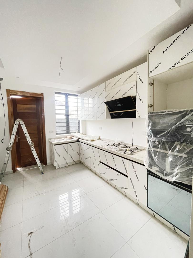 4 bedroom terrace duplex with BQ