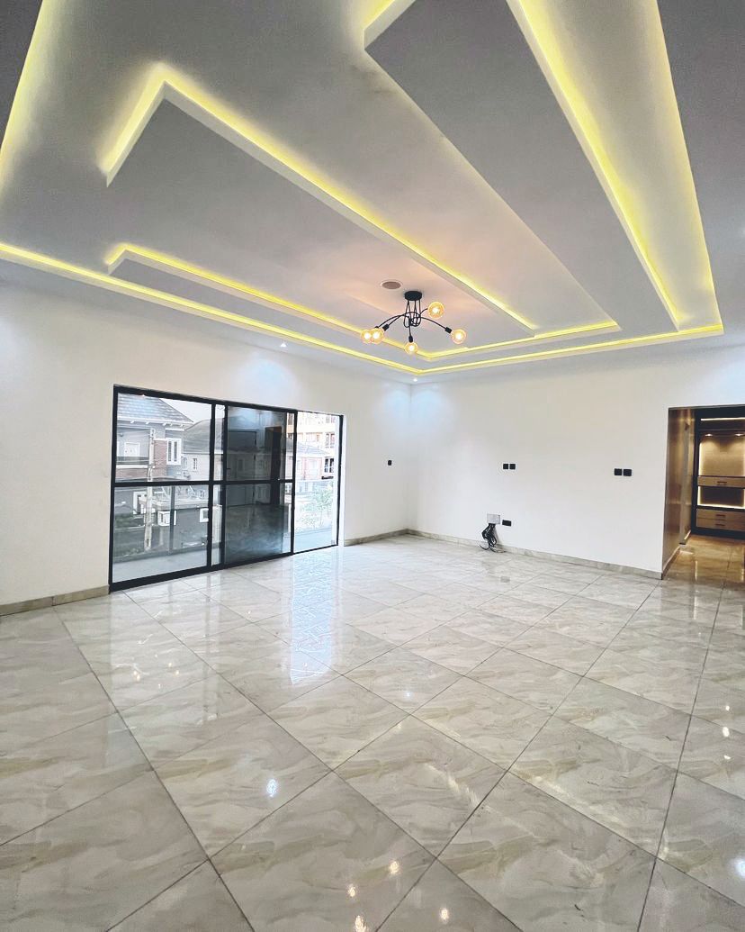 4 bedroom detached duplex with BQ