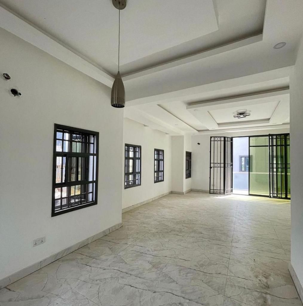 3 bedroom terrace duplex