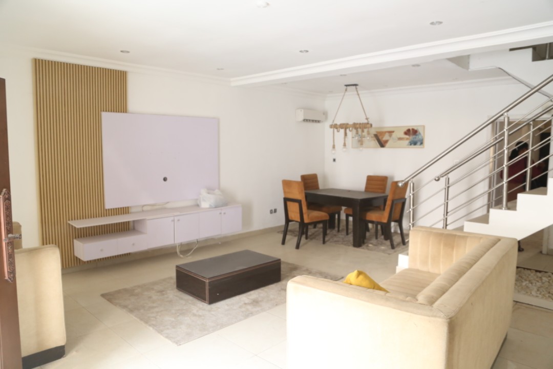 4 bedroom terrace duplex