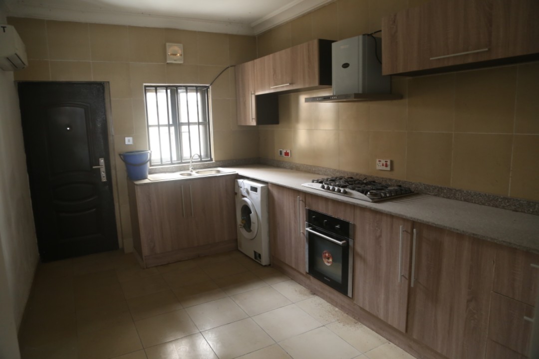 4 bedroom terrace duplex