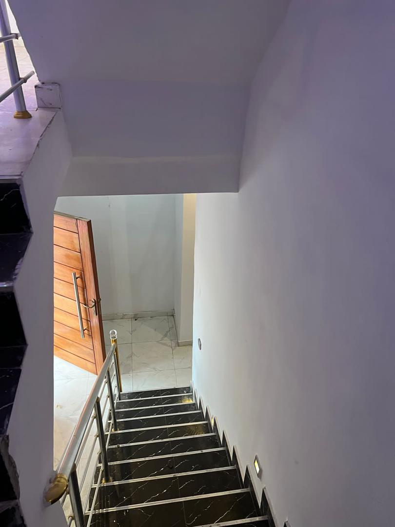 4 bedroom terrace duplex