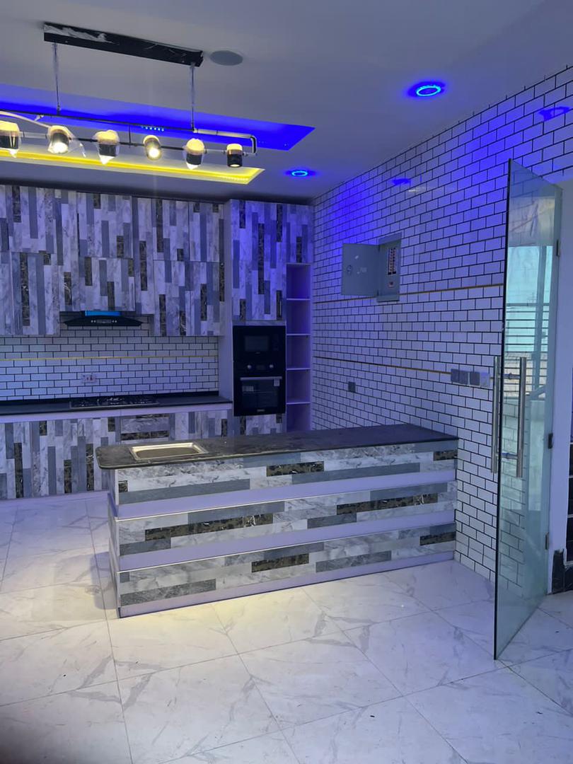 4 bedroom terrace duplex