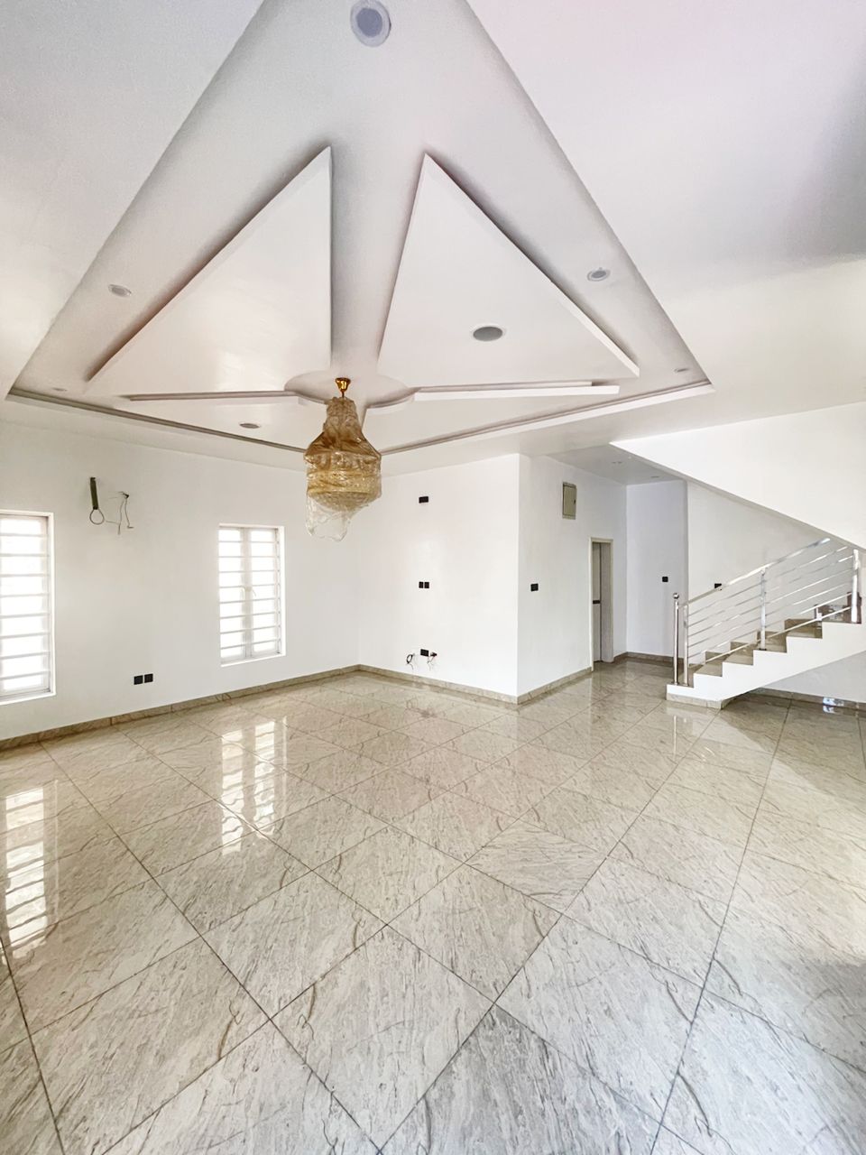 4 bedroom semi detached duplex with BQ