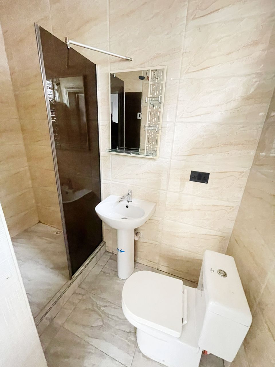 4 bedroom semi detached duplex with BQ