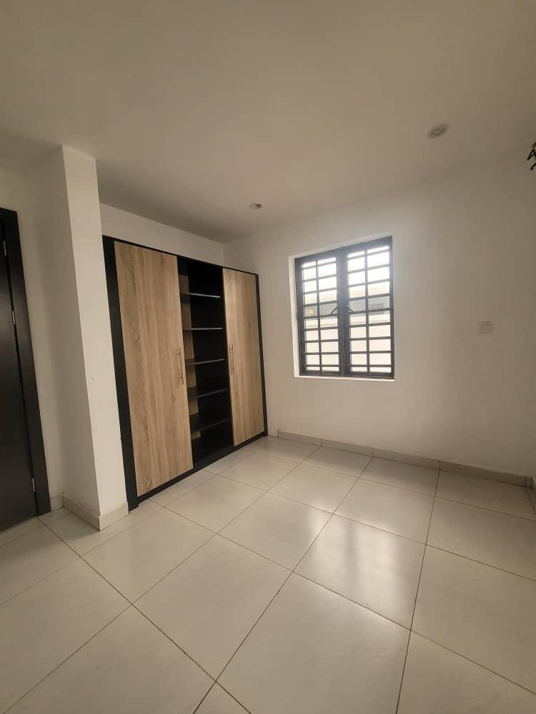 4 bedroom detached duplex with BQ