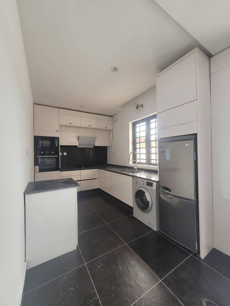 4 bedroom detached duplex with BQ