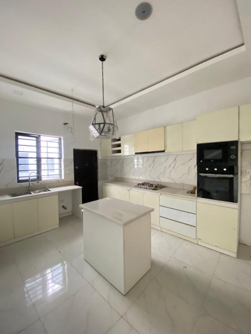 4 bedroom terrace duplex
