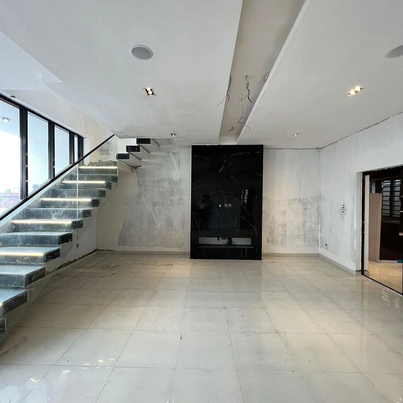 4 bedroom detached duplex with BQ