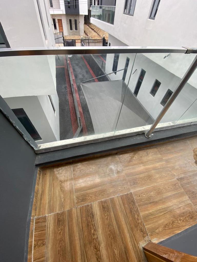 4 bedroom semi detached duplex with BQ