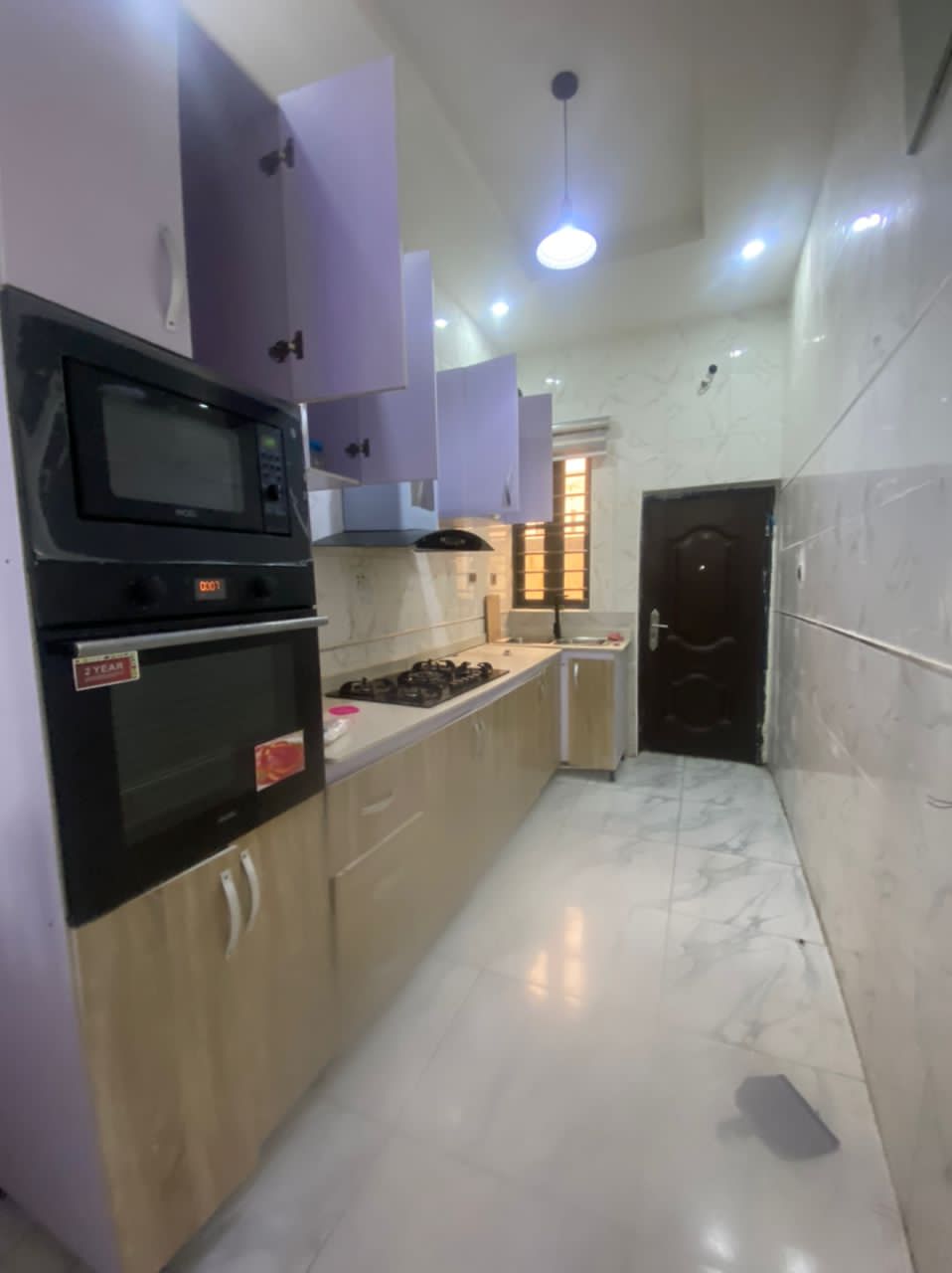 DISTRESS FULLY FURNISHED 3BEDROOM TERRACE DETACHED DUPLEX FOR SALE
