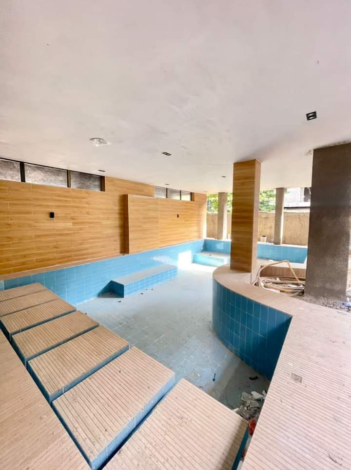 Luxurious Lekki Apartment*  Spacious 2 Bedroom Apartment for Sale!! .